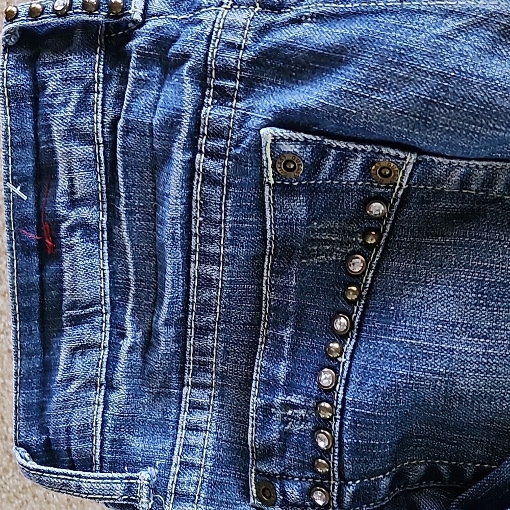 Guess Bootcut Rhinestone Like New Jeans Size 28 - Picture 13 of 13